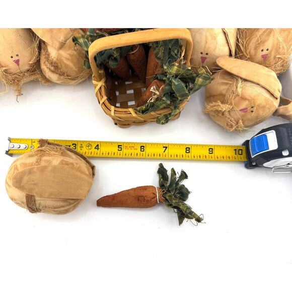 Easter Bunny And Chicken With Carrots And Basket Set - Picture 4 of 10